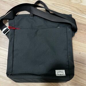 OSPREY Arcane Crossbody Bag Sling Tote Adjustable Outdoor Commute Travel